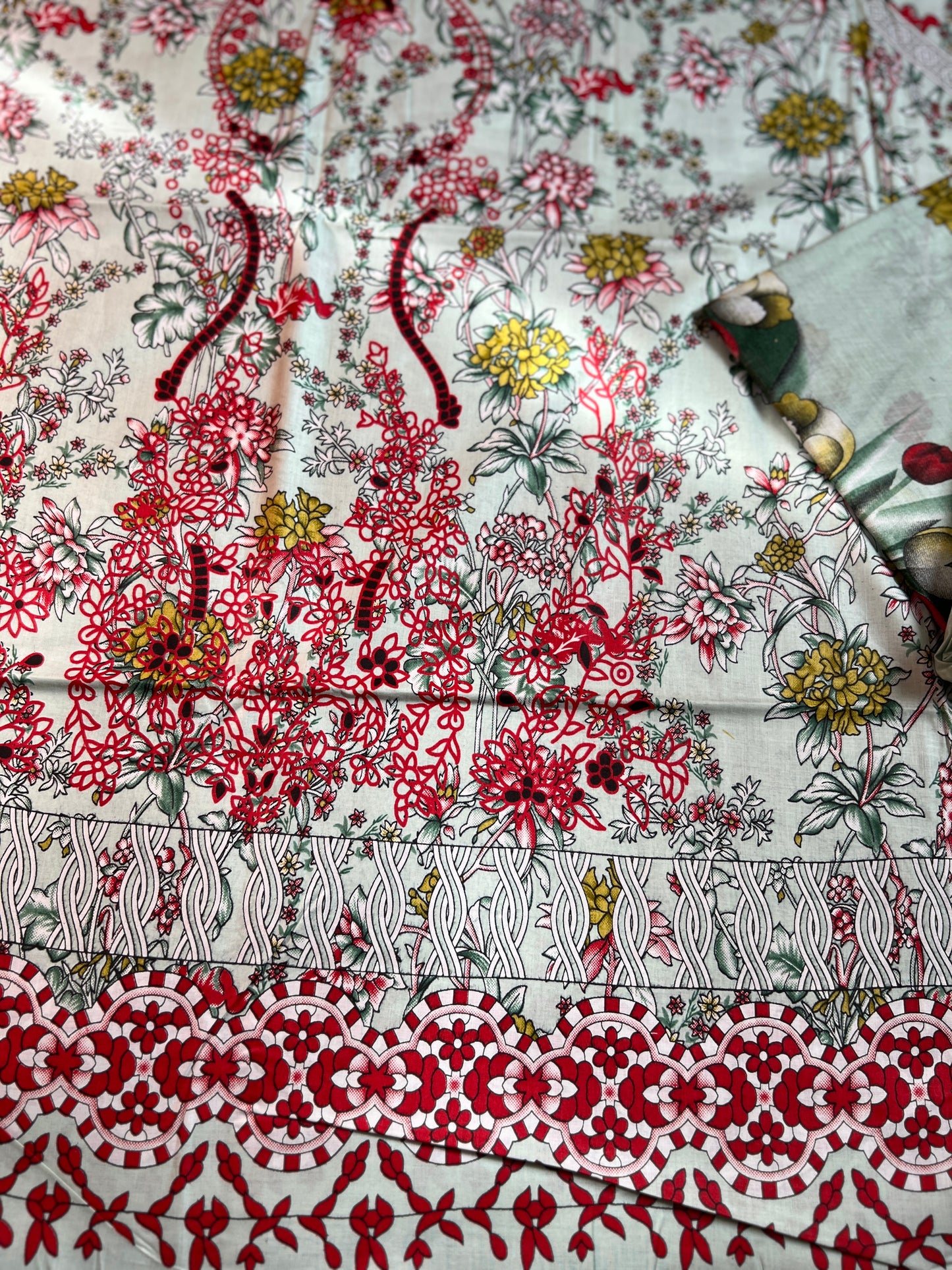 Floral Elegance Cotton Suit Set – Soft Summer Comfort