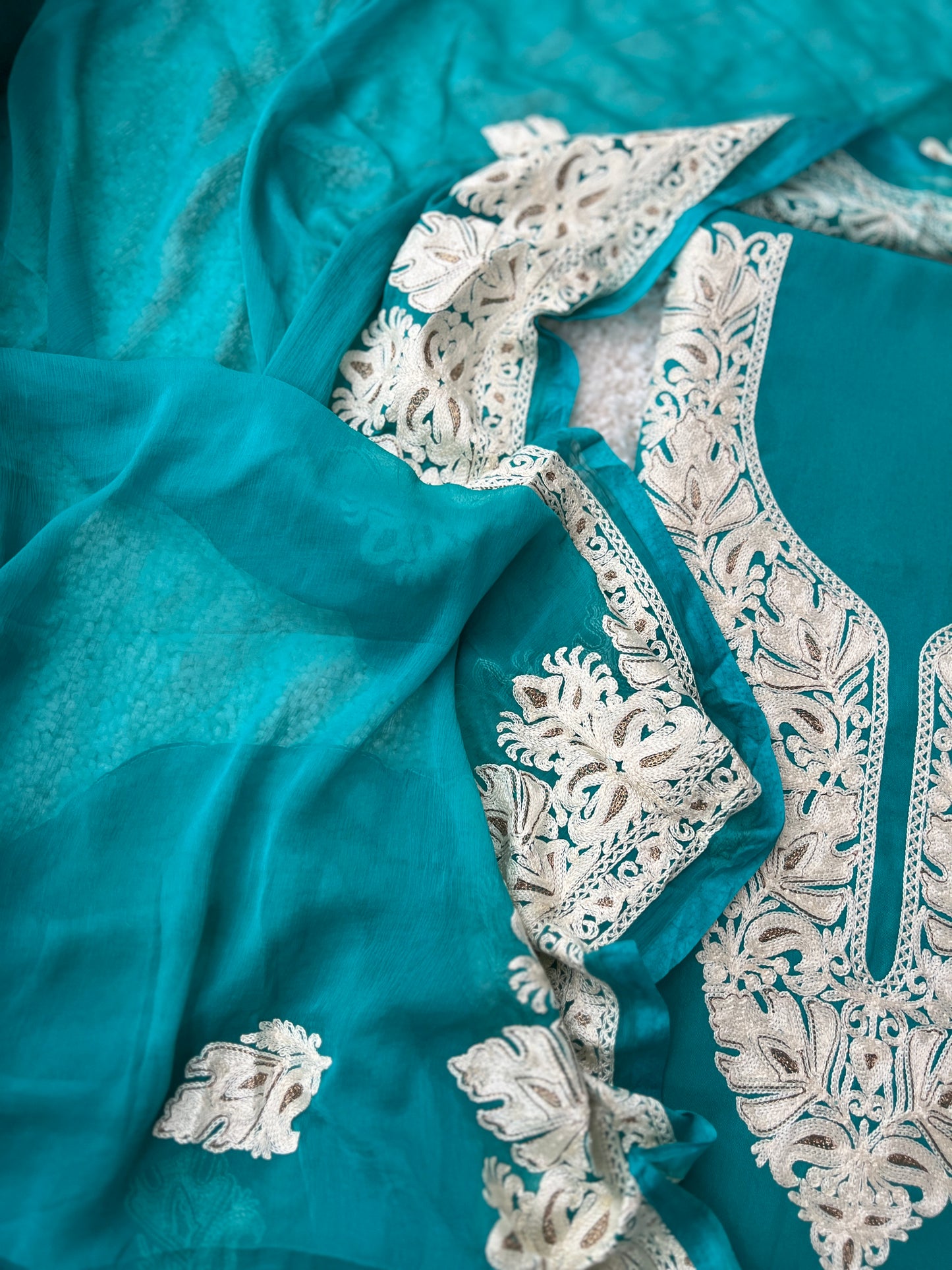 Firozi Kashmiri Aari Embroideredy