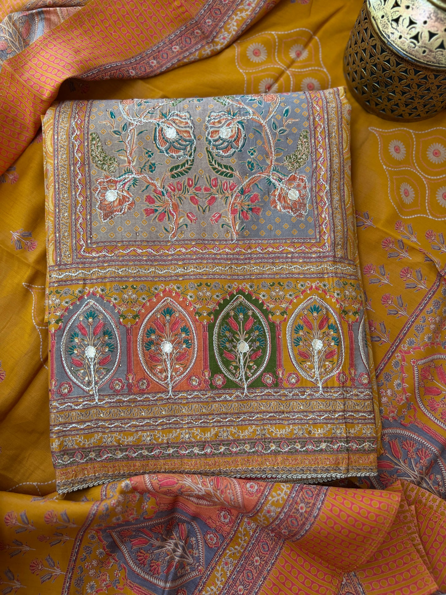 Regal Grace: Sabyasachi-Inspired Gota-Embellished Modal Maslin Suit Set