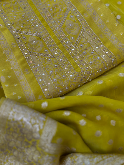 clothing ethnic