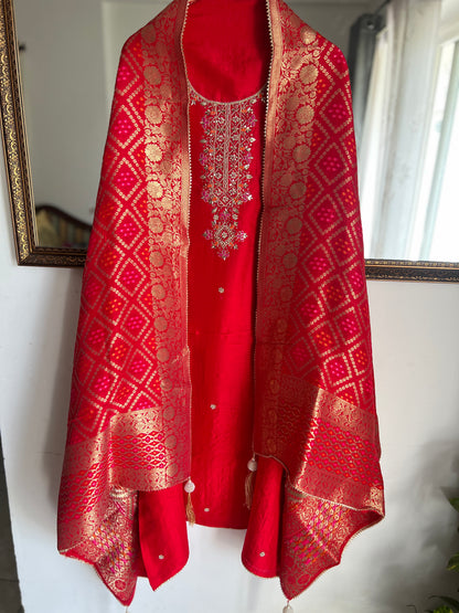 Radiant Red Charm with Bandhej Grace