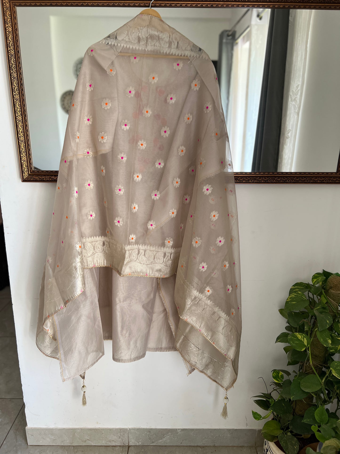Ivory Glow – Chanderi Silk with Tissue Dupatta ✨