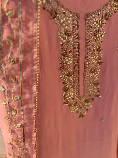 Festive Lavender Outfit with Delicate Gota Patti Embellishments