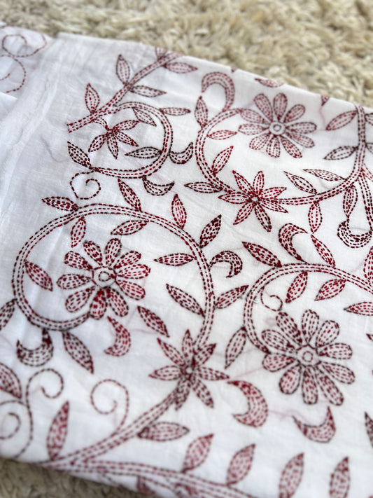 White Maroon Pure Cotton Kathiyawadi Embroidered Suit
