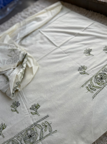 Beige Green Cotton Kathiyawadi Embroidered suit