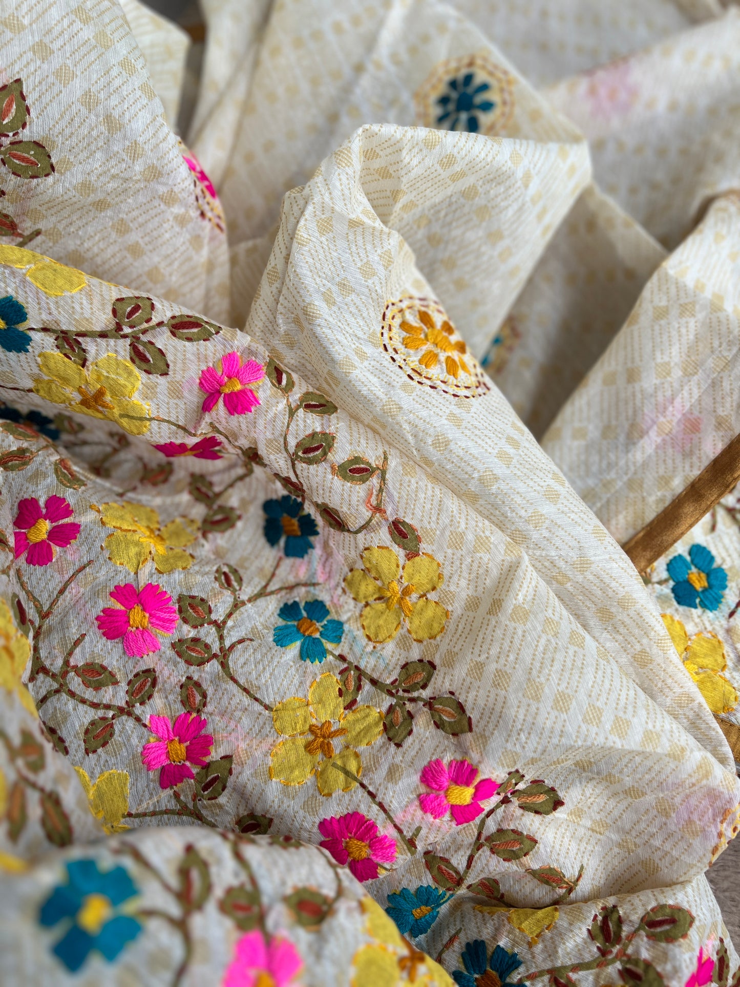 Floral Grace – Hand-Embroidered Chanderi Phulkari suit