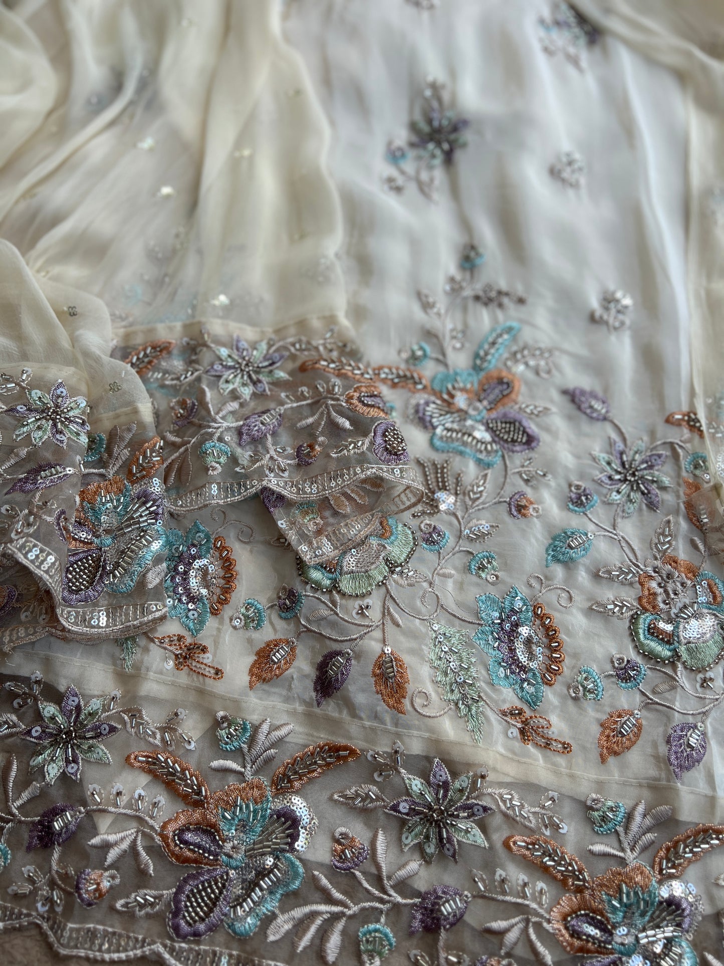 Russia Silk Ensemble with Intricate Embroidery