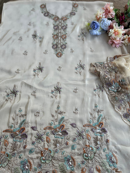 Russia Silk Ensemble with Intricate Embroidery