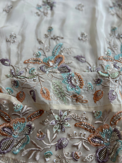 Russia Silk Ensemble with Intricate Embroidery
