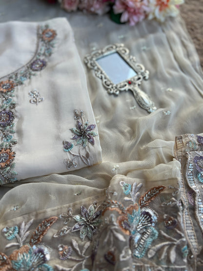 Russia Silk Ensemble with Intricate Embroidery