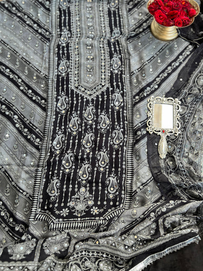 Black & White Elegance – Karachi Print Crepe Mirror Embroidered Suit