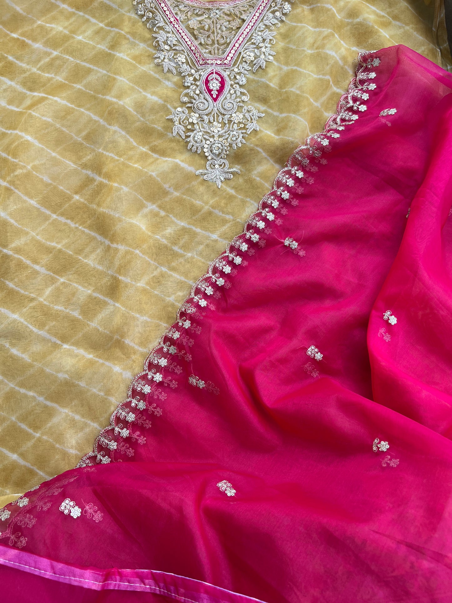 Laheriya Embroidered Beauty with Organza Dupatta