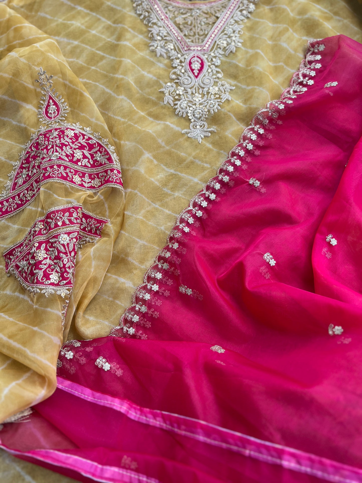 Laheriya Embroidered Beauty with Organza Dupatta