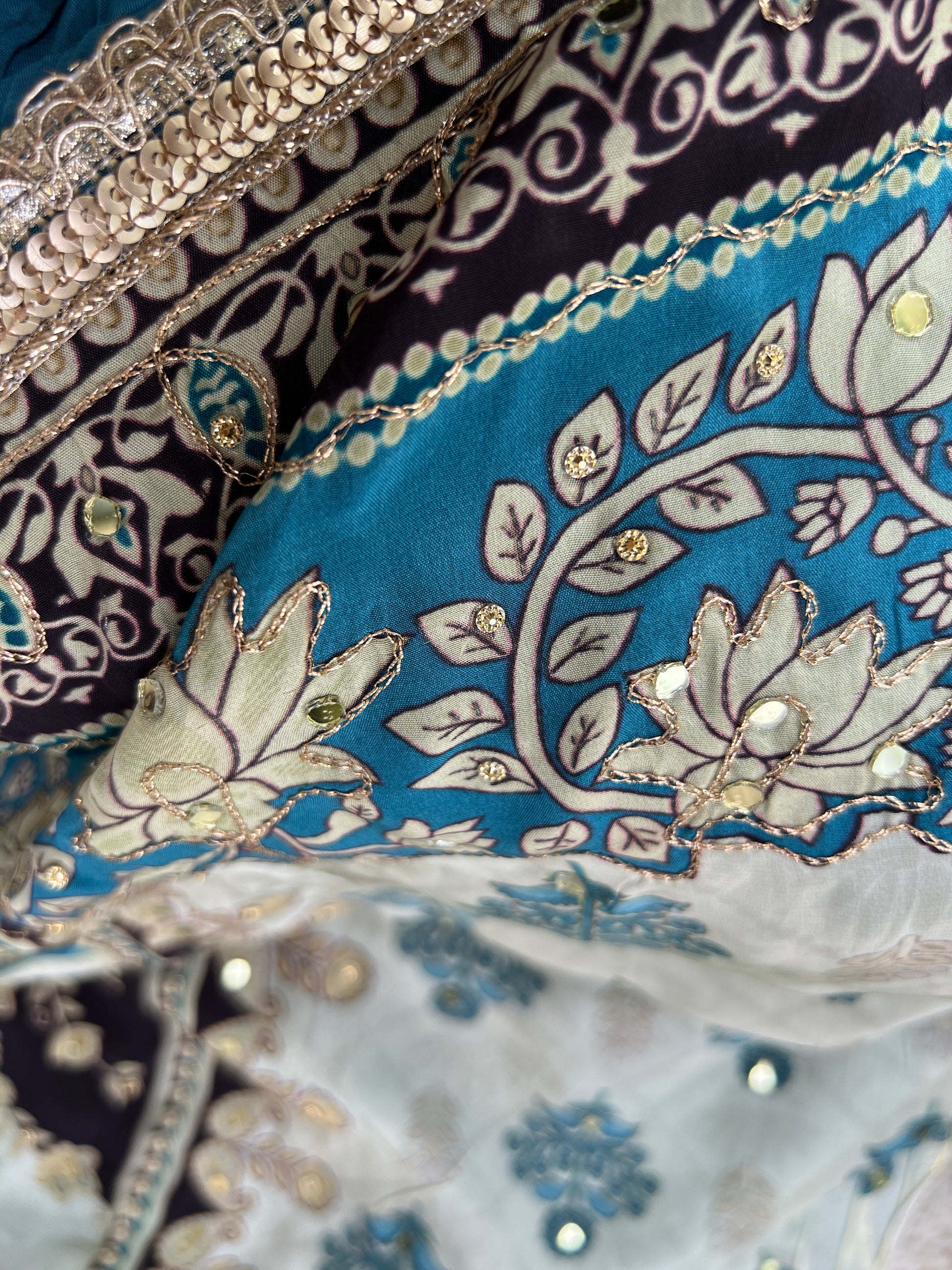 clothing ethnic