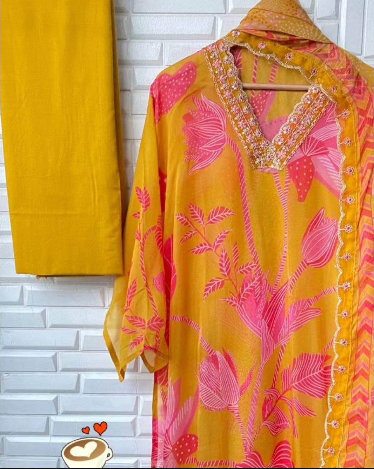 clothing ethnic
