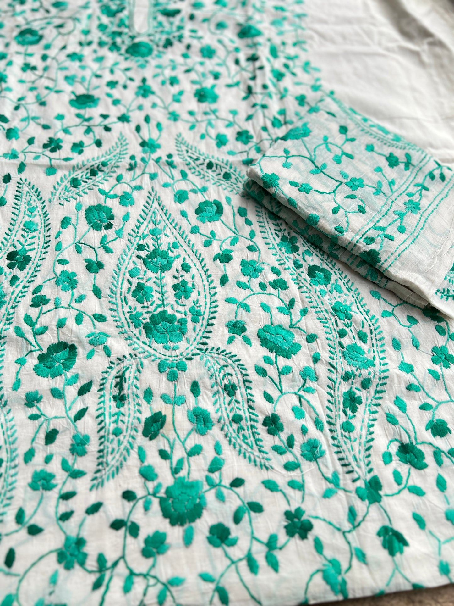 Ivory White Emerald Floral Thread Embroidered Suit