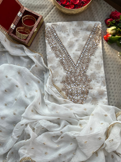 clothing ethnic