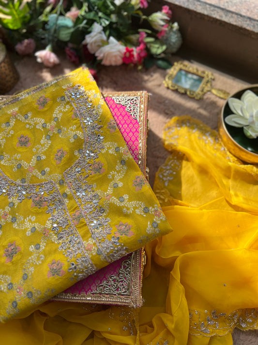 Sunshine Banarasi Elegance with Kalkatta Handwork