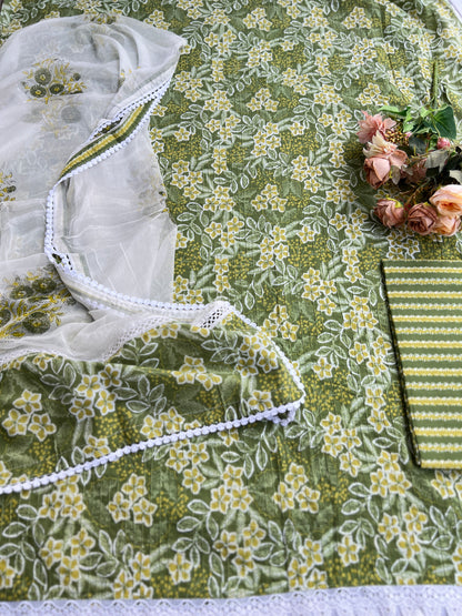 Fresh Floral Cotton Elegance