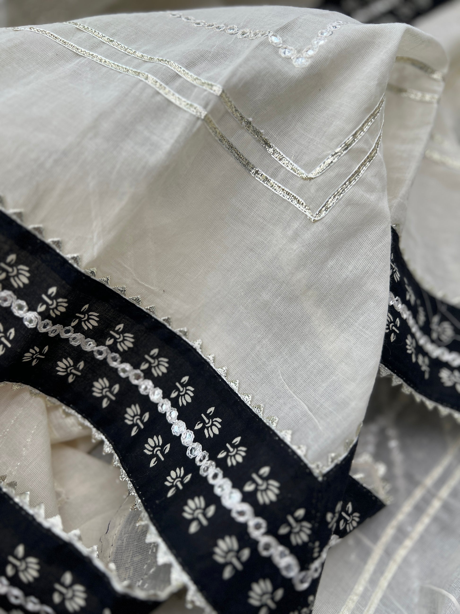 clothing ethnic
