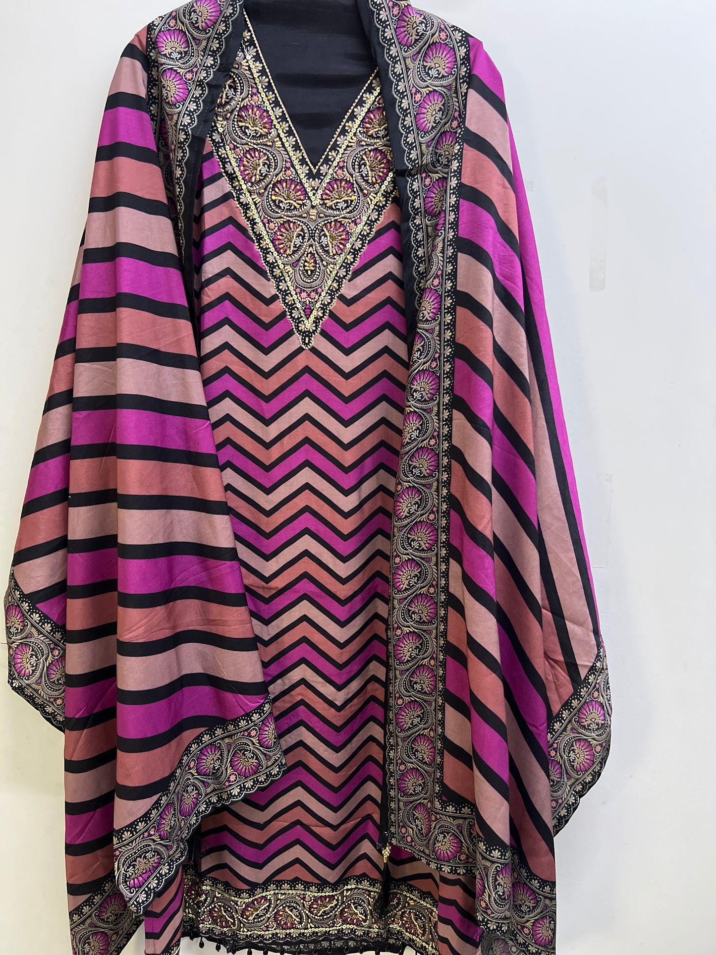 Bold Chevron Muslin Suit Set