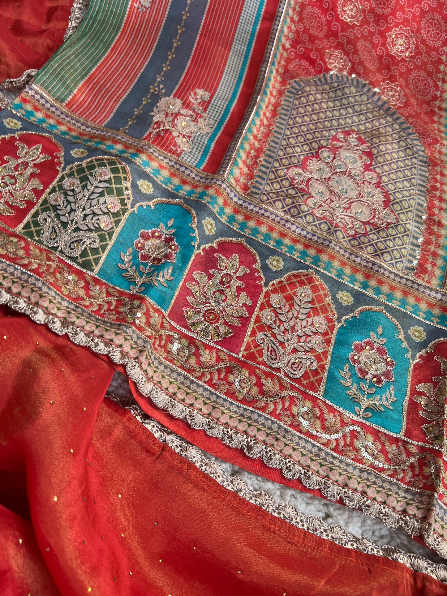clothing ethnic