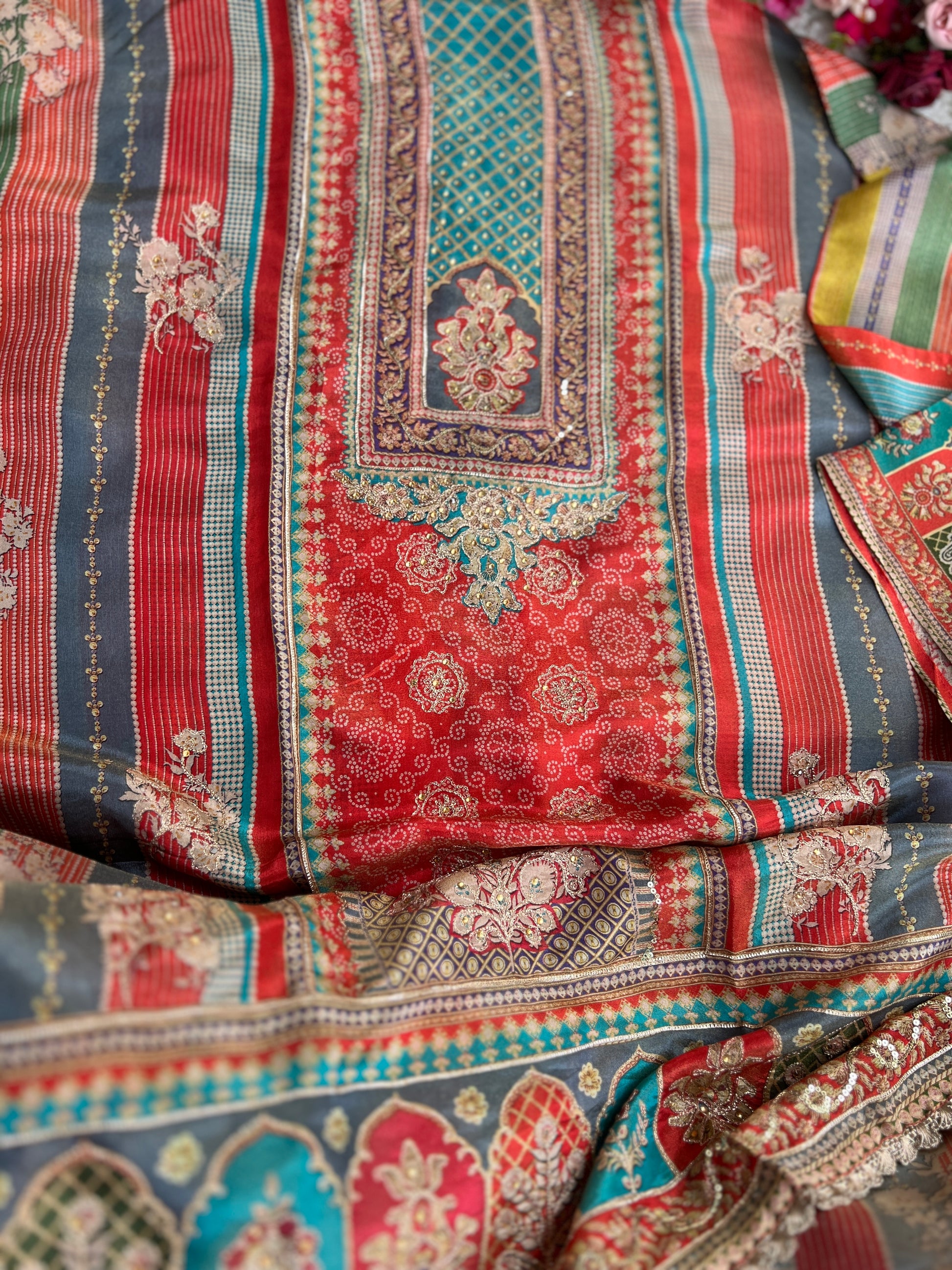 clothing ethnic