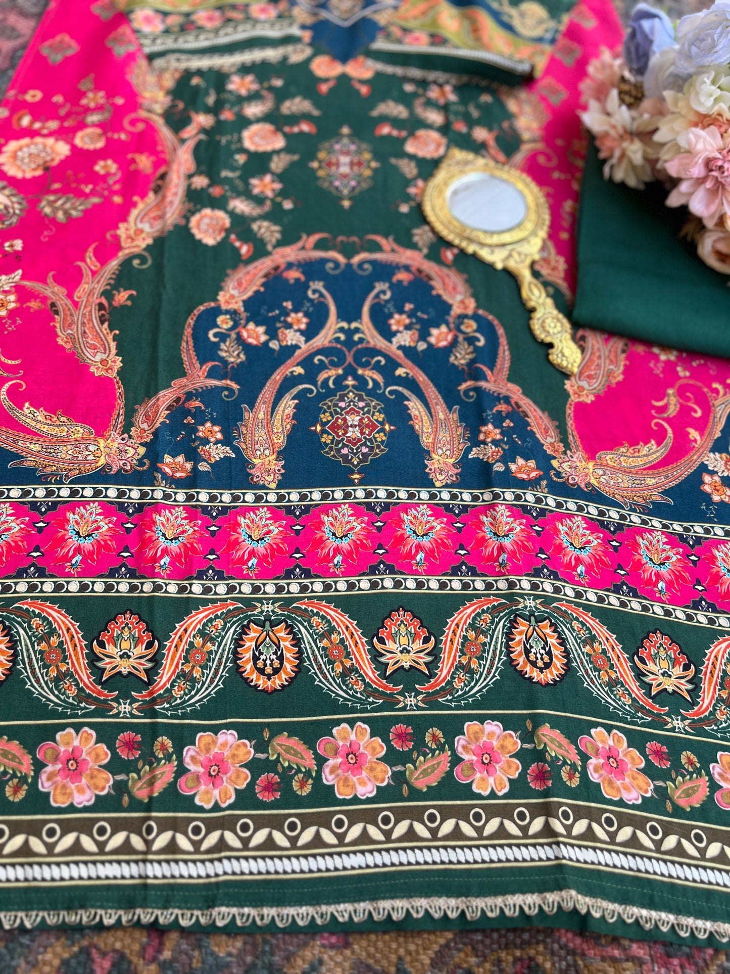 Emerald Bloom Muslin Karanchi Suit Set