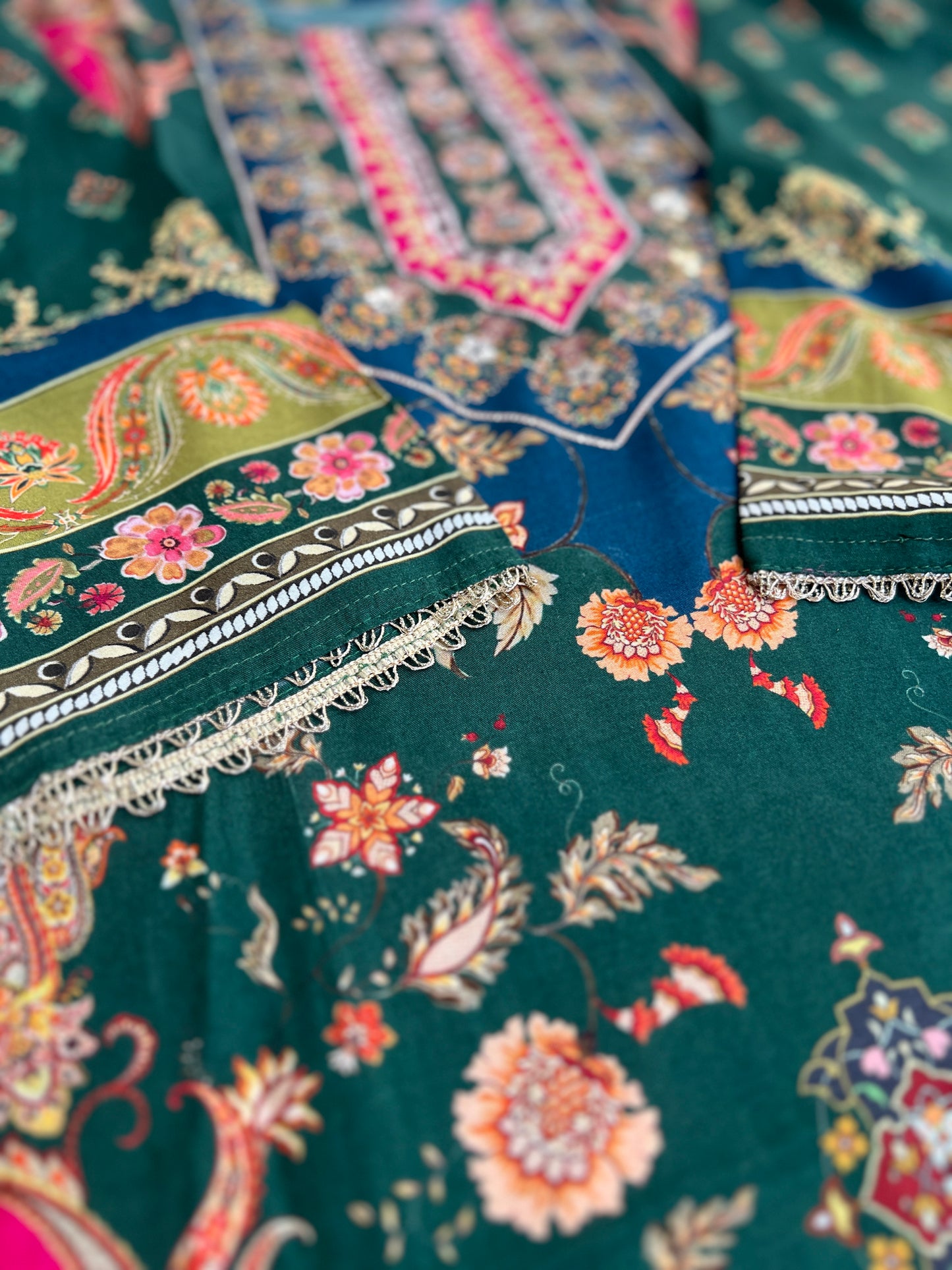 Emerald Bloom Muslin Karanchi Suit Set