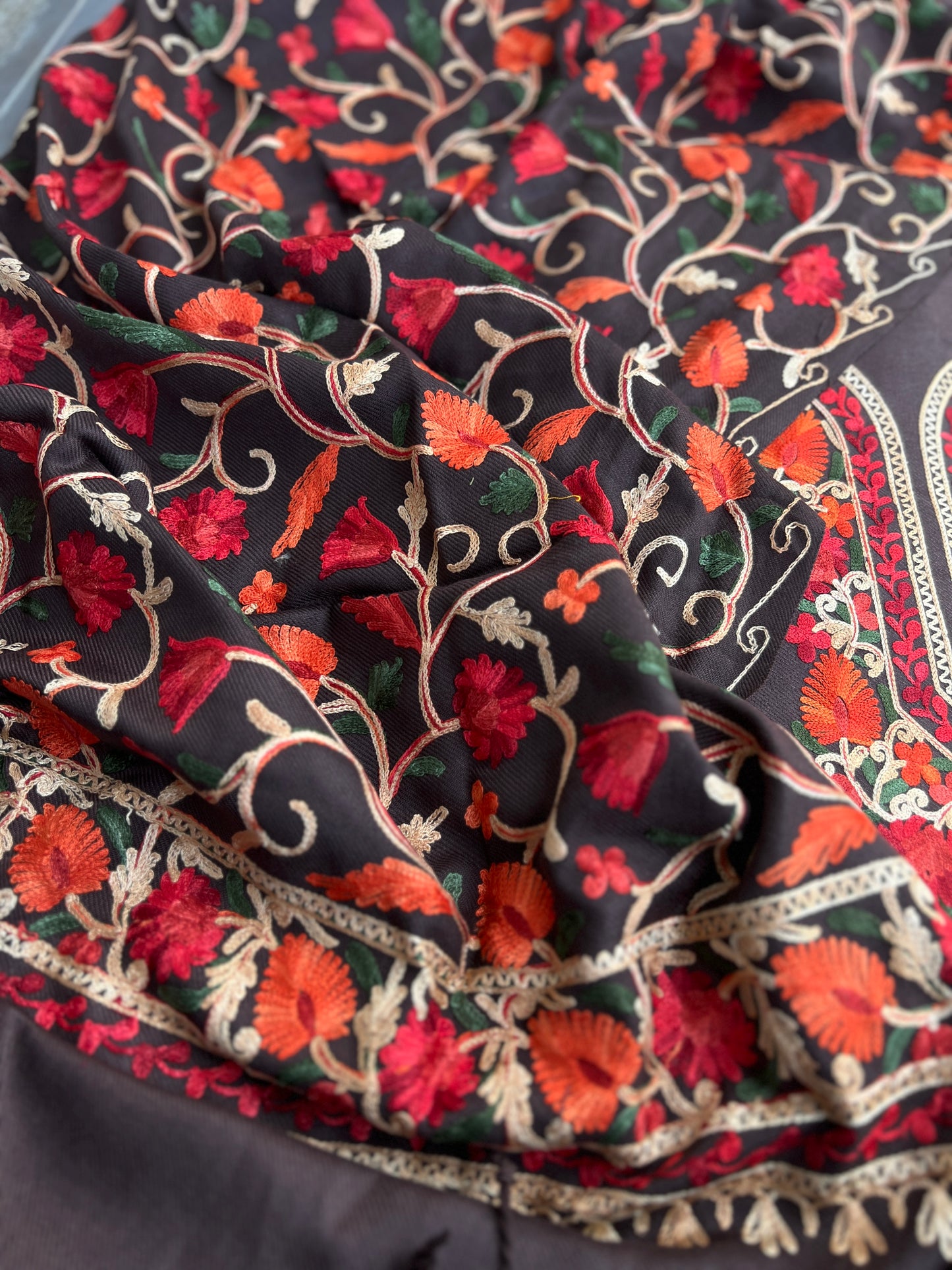 Coffee Kashmiri Style Woolen Embroidered Suit Set – Winter Collection