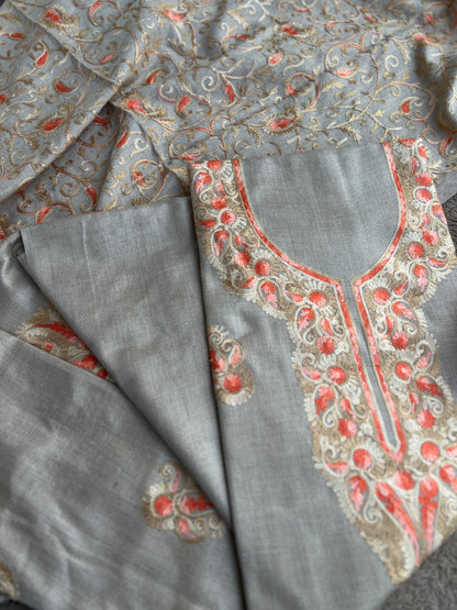 Elegant Kashmiri Woolen Embroidered Suit Set – Soft Grey Winter Collection
