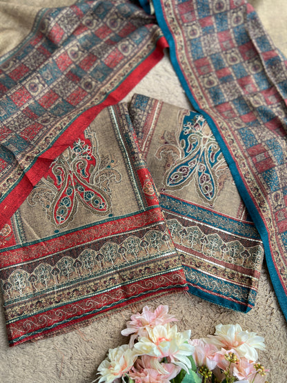 Elegant Karachi Print Pashmina Suit With Fine Embroidery