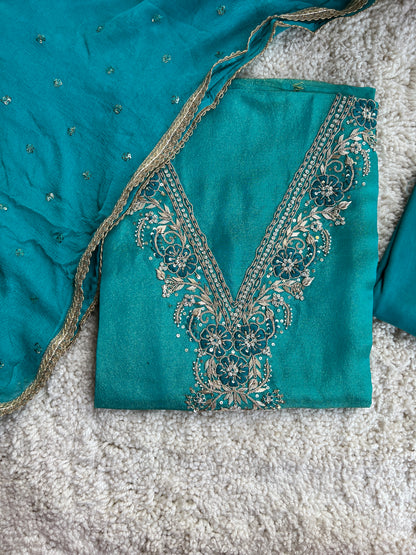 clothing ethnic