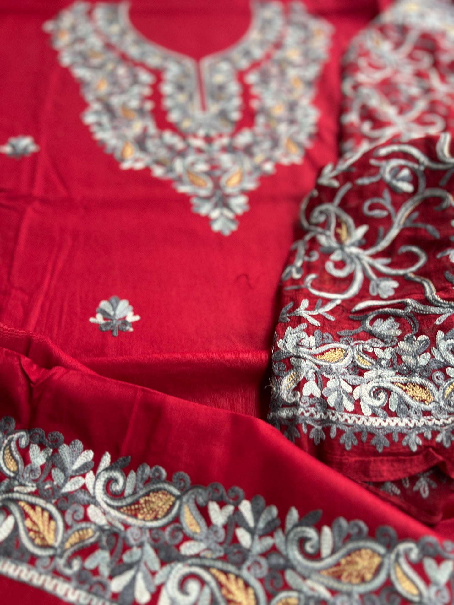 Maroon & Grey Kashmiri Embroidered Suit with Full Jaal Chiffon Dupatta