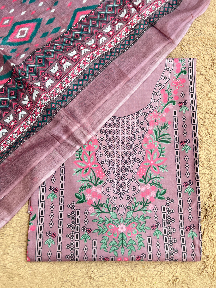 Dusty Rose Pakistani Daily Wear