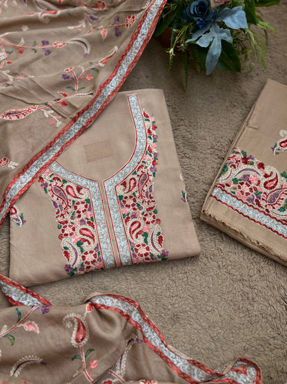 Soft Beige Grace with Full Kashmiri Jaal Dupatta