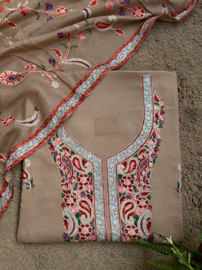 Soft Beige Grace with Full Kashmiri Jaal Dupatta