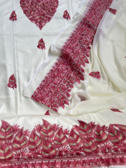 Elegant Vanilla Off-White Suit with Pink Kashmiri Embroidery & Chiffon Dupatta