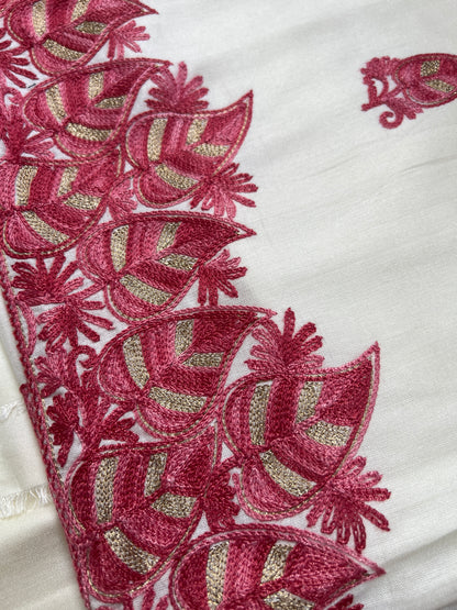 Elegant Vanilla Off-White Suit with Pink Kashmiri Embroidery & Chiffon Dupatta
