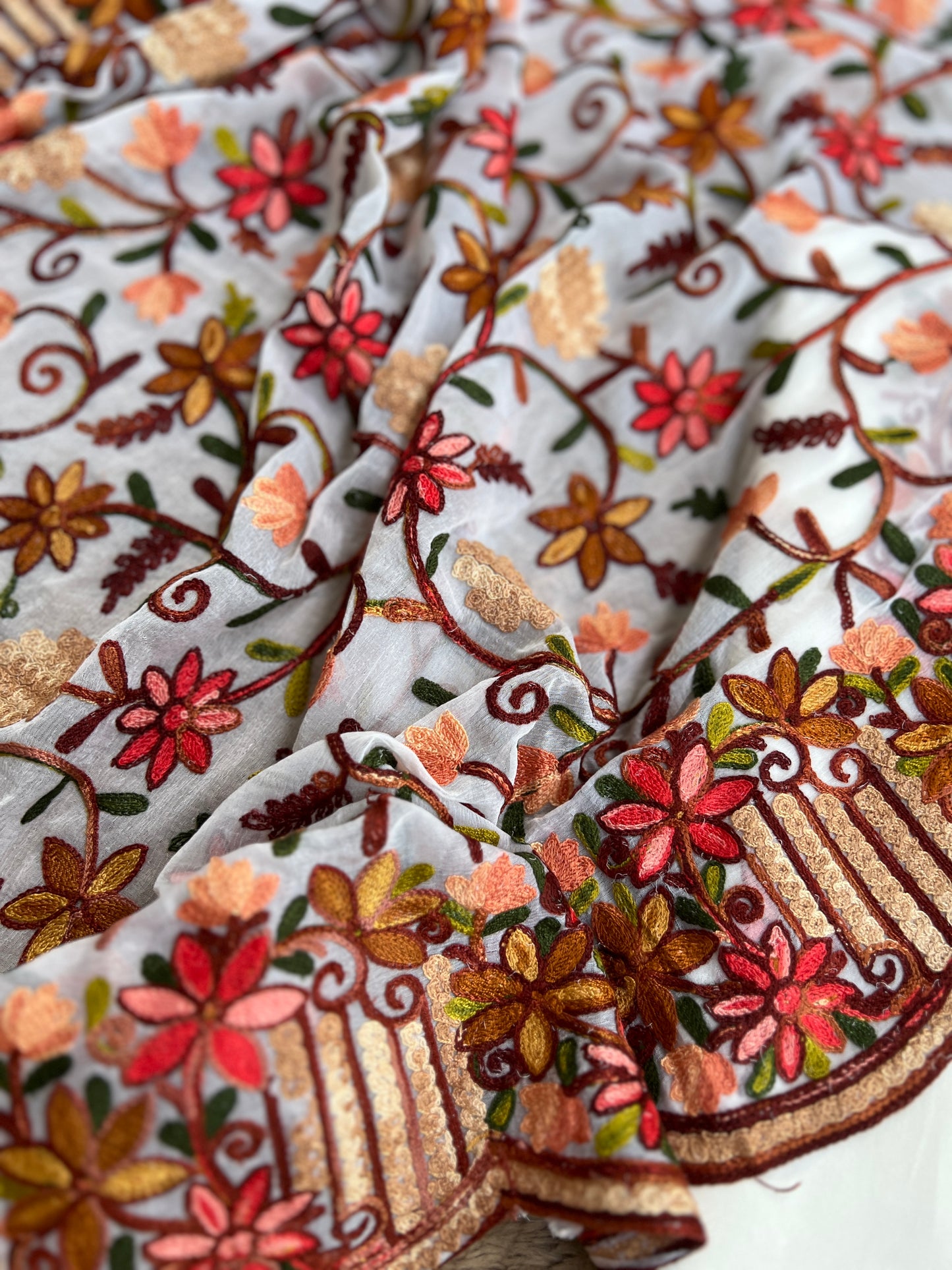 Classic Off-White Suit Featuring Intricate Kashmiri Needlework