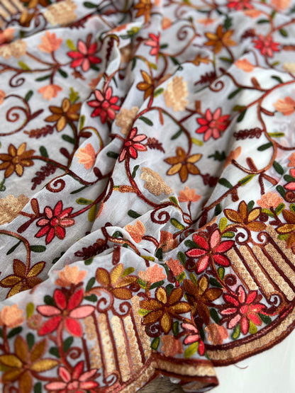 Classic Off-White Suit Featuring Intricate Kashmiri Needlework