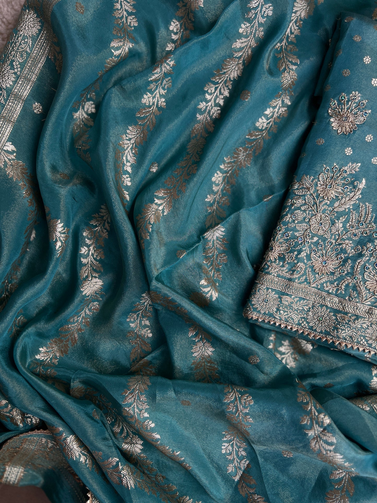 Ocean Shimmer Jaquard Banarasi