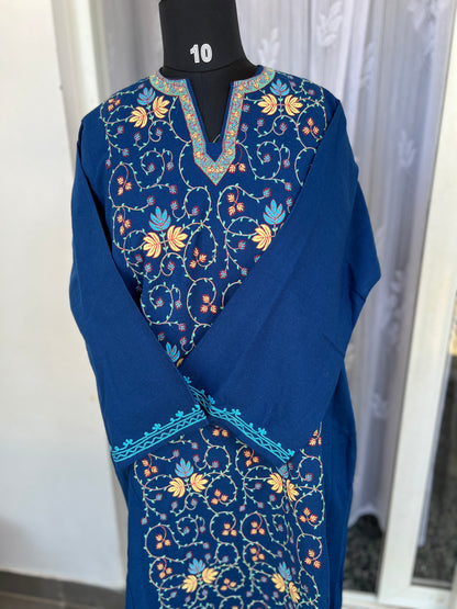 Kashmiri Free-Size Woolen Pheran – Winter Sale Exclusive!