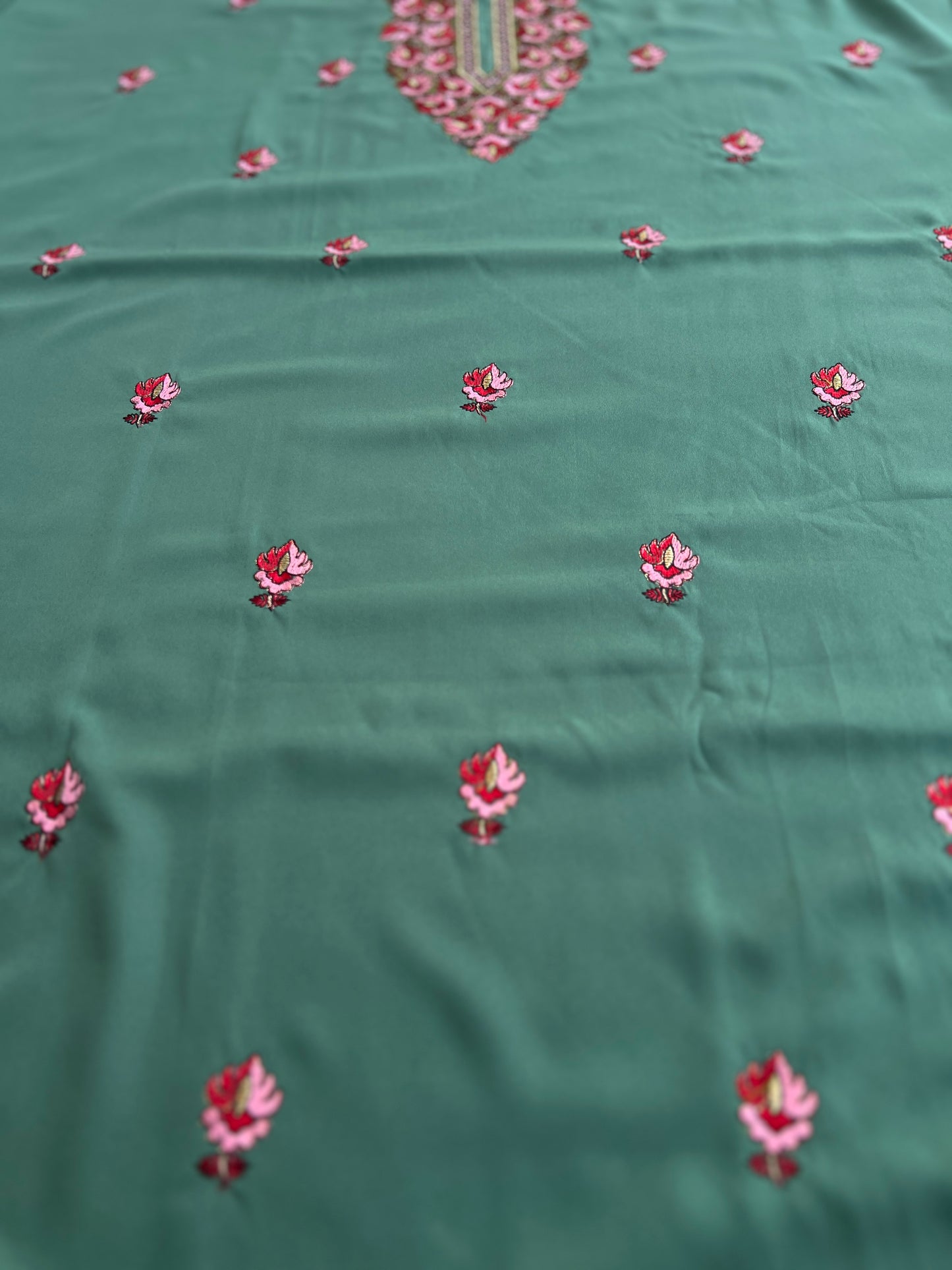 Butter Crepe Co-ord Set with Fine Kashmiri Embroidery