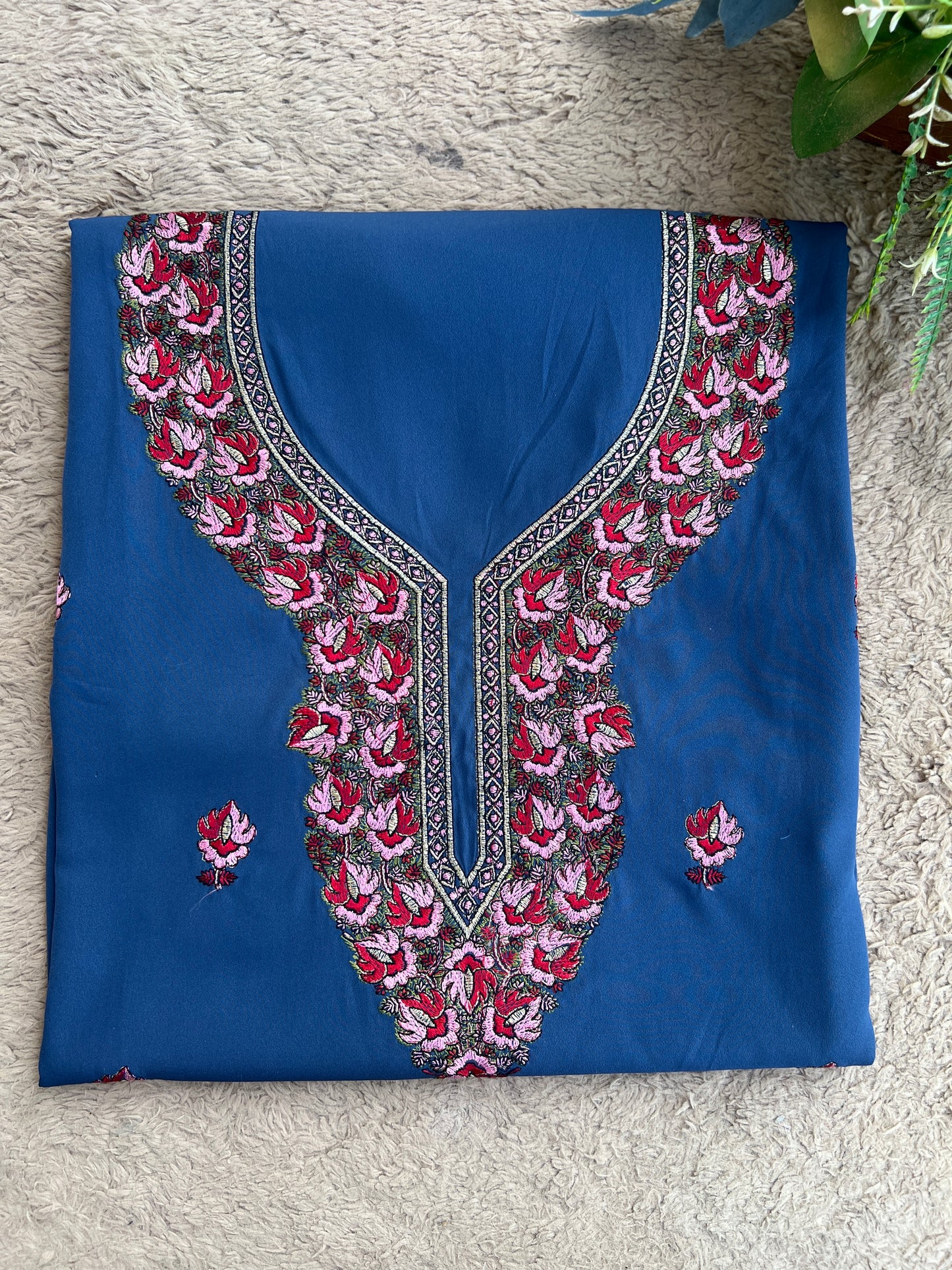 Butter Crepe Co-ord Set with Fine Kashmiri Embroidery