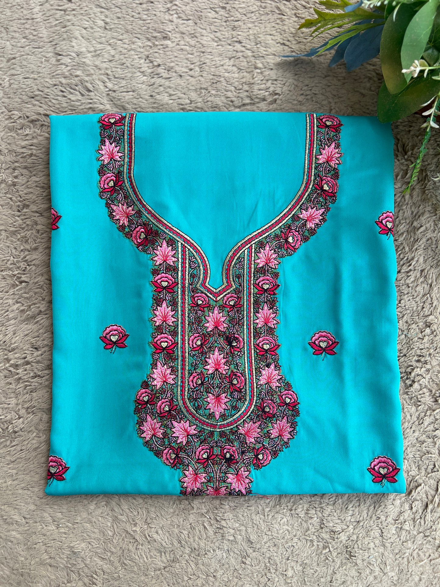 Butter Crepe Co-ord Set with Fine Kashmiri Embroidery