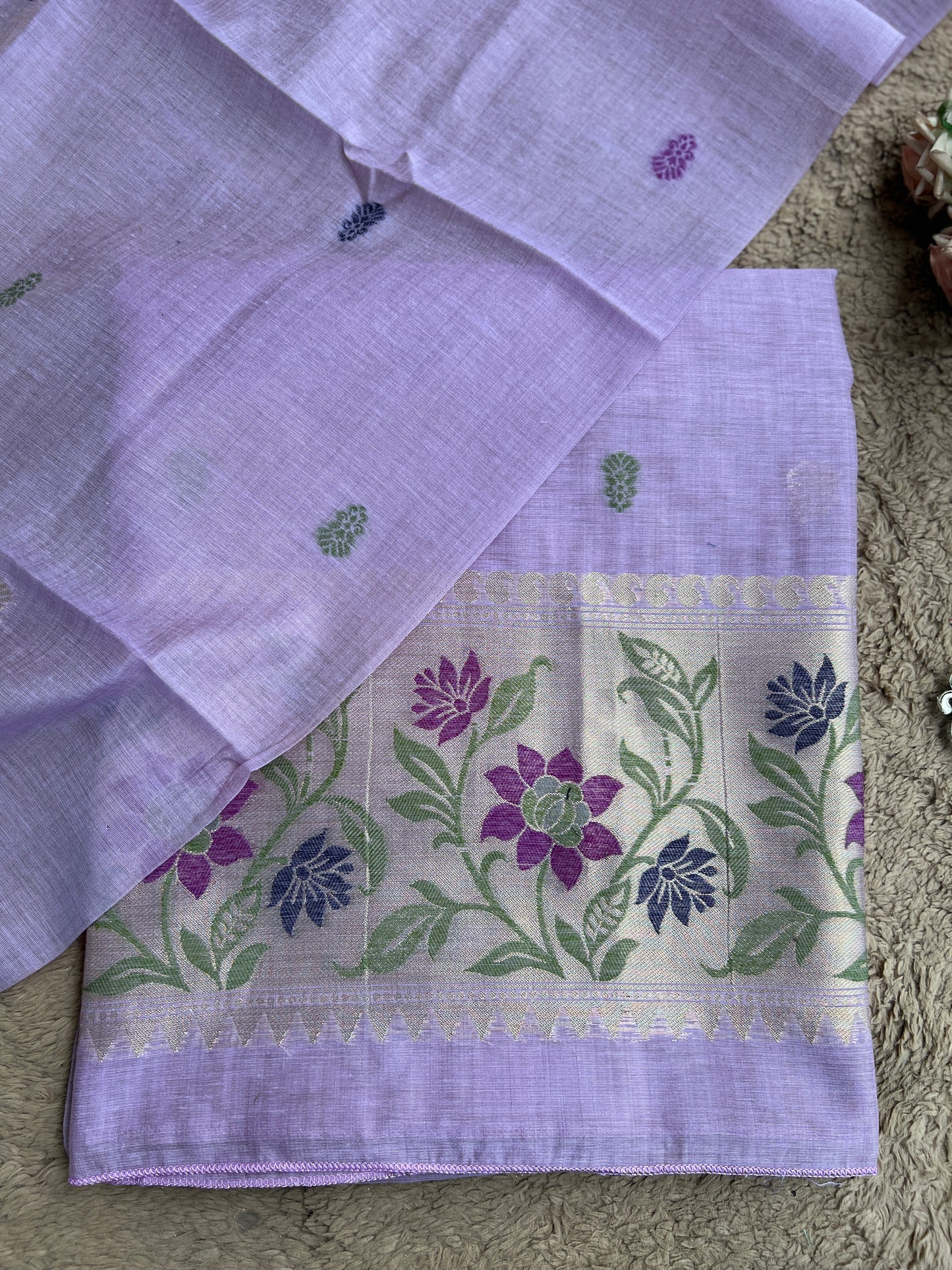 Heritage Jamdaani Weave Suit Set with Elegant Border Detailing