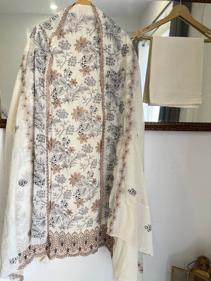 Ivory Bloom Chikankari Cotton Suit Set