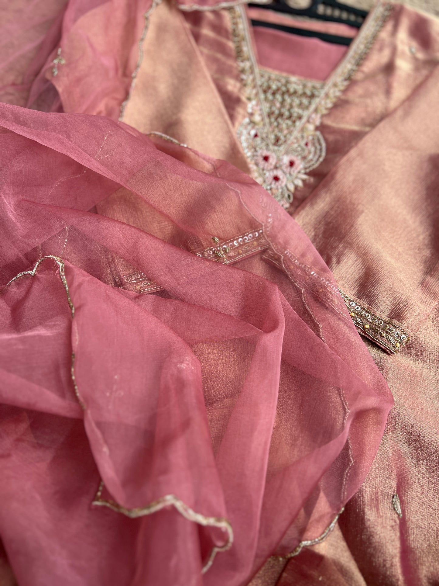 Shimmer Tissue Handworked Salwar Suit with Organza Dupatta – Festive Elegance
