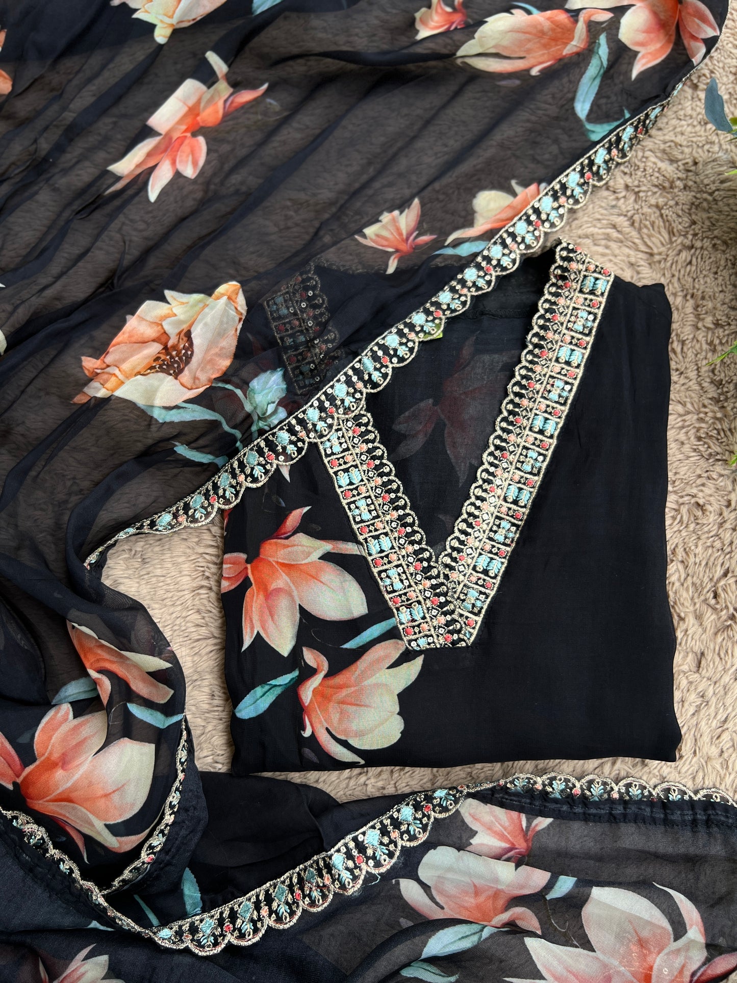 Chic Black Georgette Floral Ready To Wear Salwar Suit